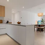 Vivi Homes - Lani - Terrace - Pool - Garden 埃斯特波纳